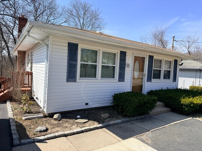 Building Photo - 82 1st Ave