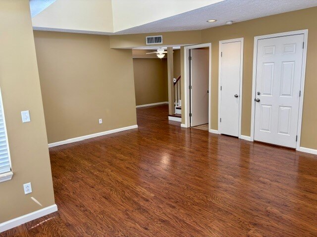 Building Photo - 503 Bridal Way Ct