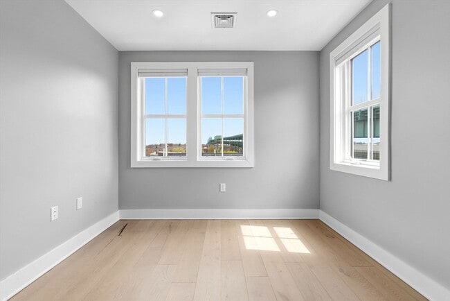 Building Photo - 78 Tremont St
