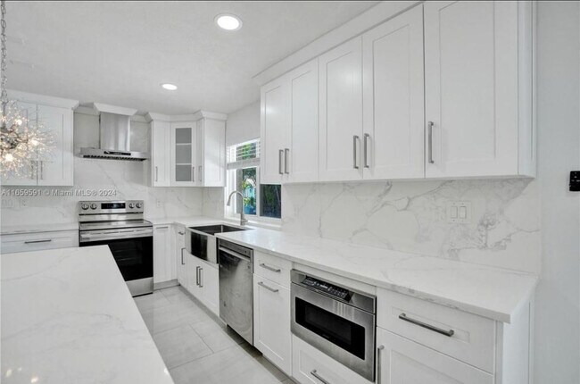 Building Photo - 11280 NW 40th St