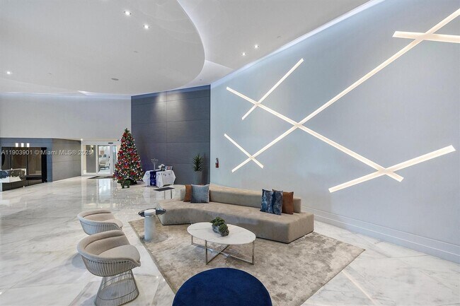 Building Photo - 3300 NE 192 St