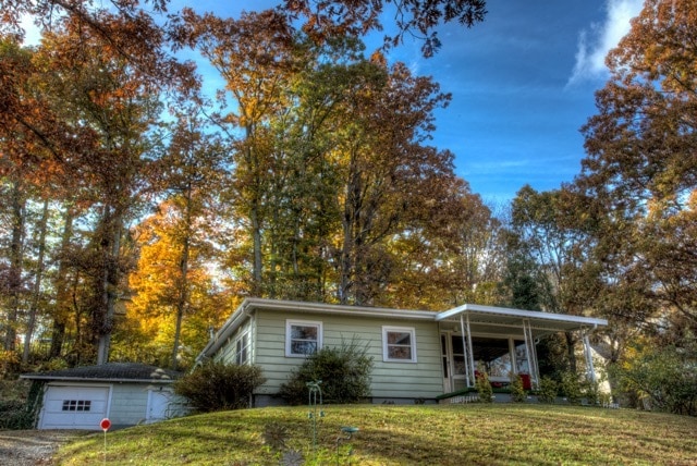 Building Photo - 560 Riceville Rd