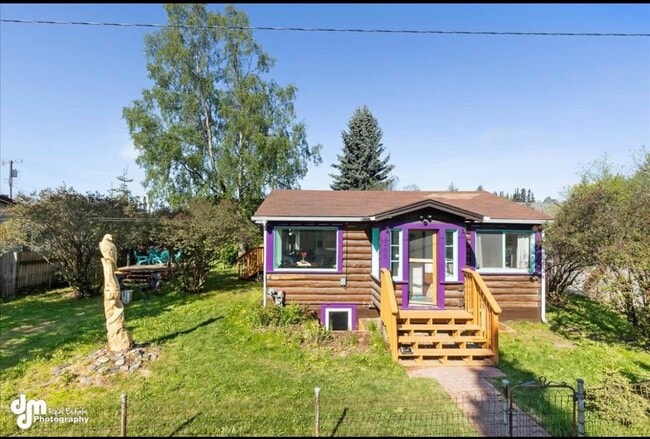 Building Photo - 1200 B St