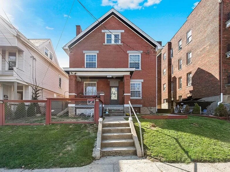 Primary Photo - 1043 Beech Ave