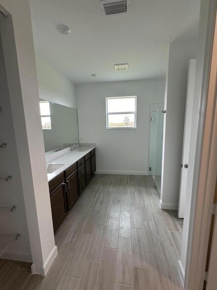 Building Photo - 1166 Tangled Orch Trce