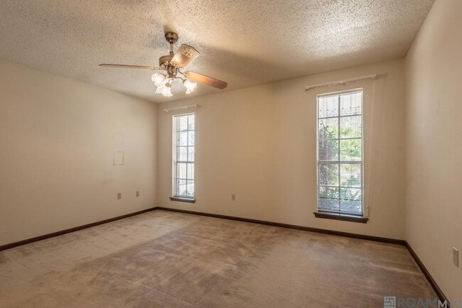 Building Photo - 14823 Stoneberg Ave