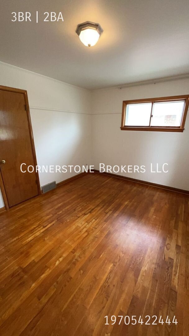 Building Photo - 713 West St