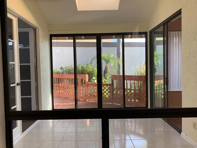 Building Photo - 6535 Caminito Northland