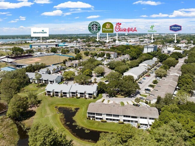Building Photo - Ground Floor Condo - Park Lake