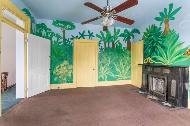 Building Photo - Huge Brick House in Victorian Village/Short North, Beautiful Woodwork 3 Car Garage and Swimming pool