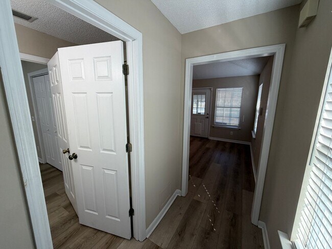 Building Photo - 114 Dalton Cody Dr