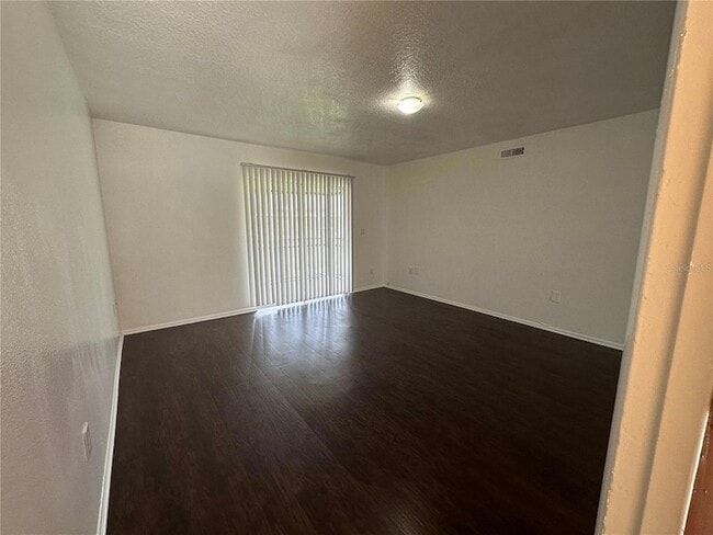 Building Photo - 1000 Lake of the Woods Blvd