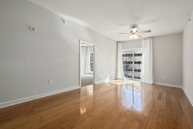 Building Photo - 195 14th St NE