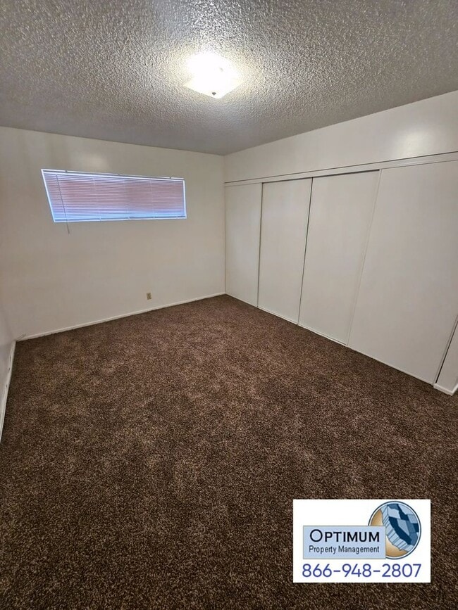 Building Photo - 15740 Serrano Rd