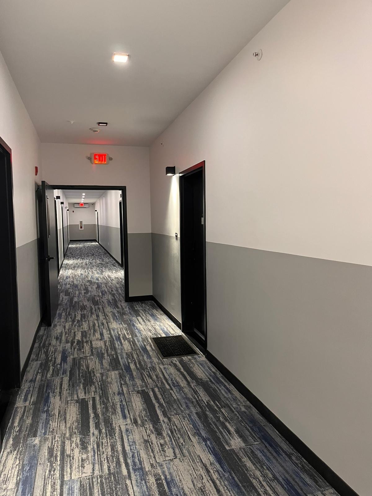 Building Photo - 130 Mallory Ave