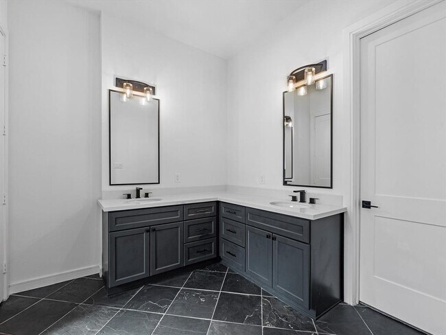 Building Photo - 4508 Old Yale St