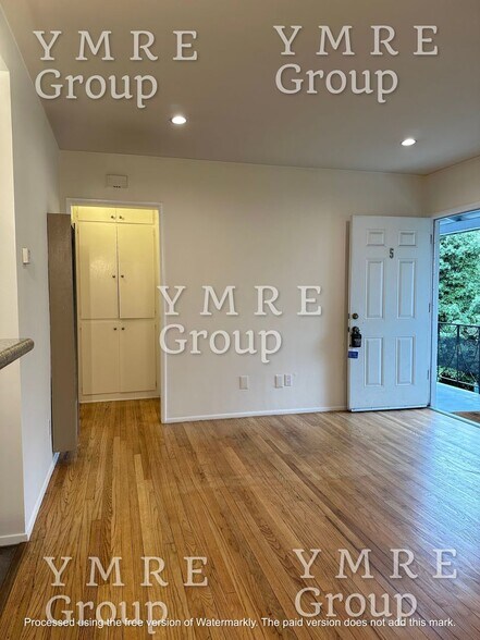 Building Photo - 4741 N Figueroa St