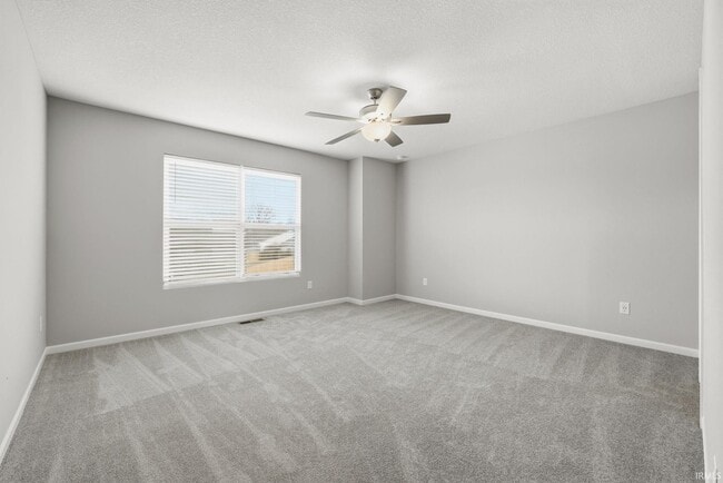 Building Photo - 3591 Canal Square Dr