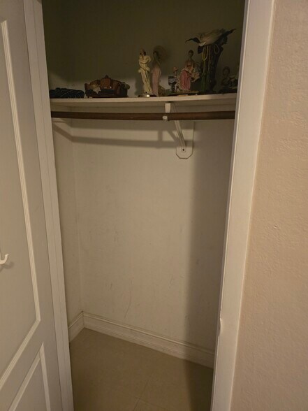 Building Photo - 3574 W 14th Ct