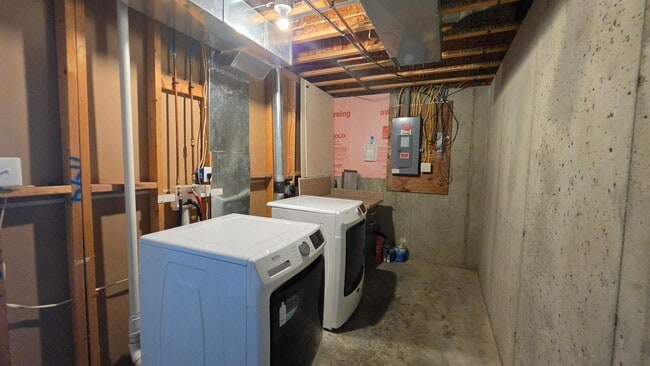 Building Photo - 7308 W 51st St