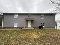 Building Photo - 106 Burr Ave