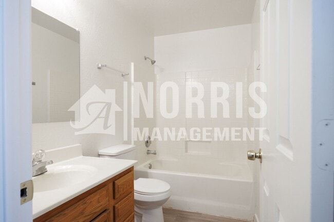 Building Photo - Perfect Duplex in Arizona City