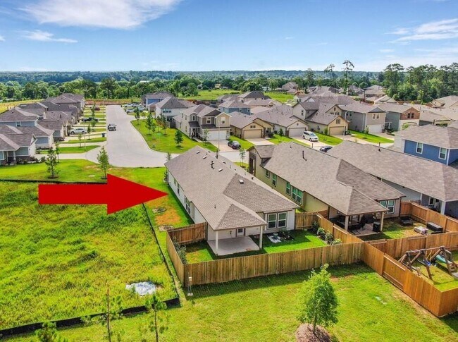 Building Photo - 40843 Mostyn Hill Dr