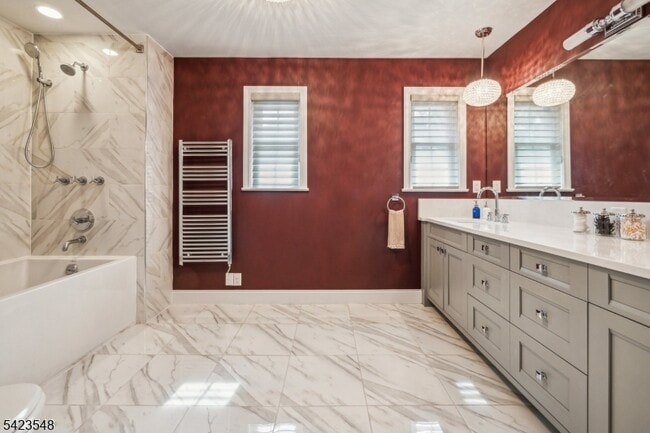 Building Photo - 678 Springfield Ave