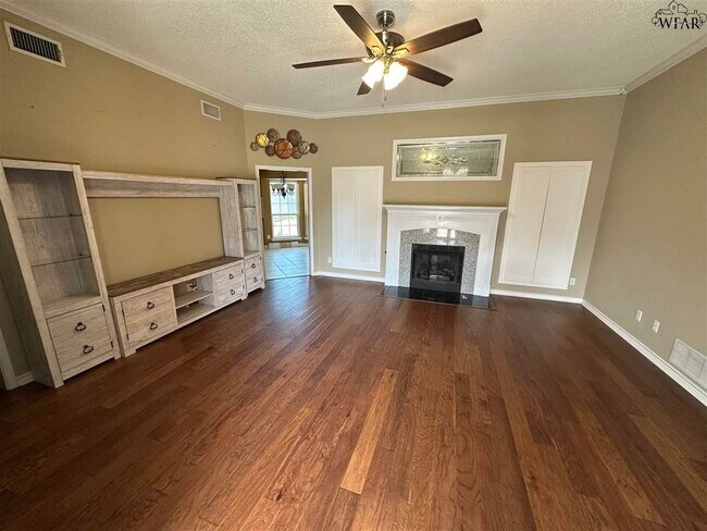 Building Photo - 5312 Pebblestone Dr