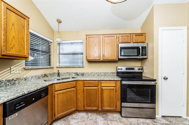 Building Photo - 450 Appomattox Dr