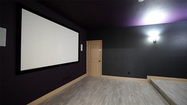 Building Photo - 588 Deverson Dr