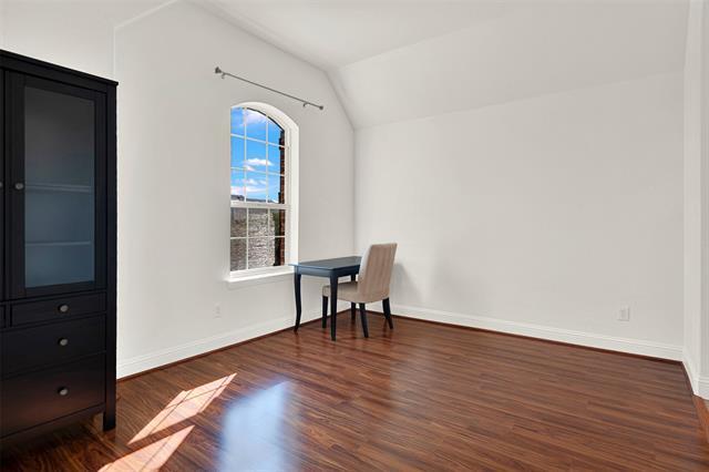 Building Photo - 6925 Mercy Rd