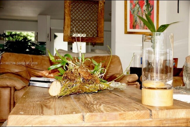 Building Photo - 1251 SW 11th Terrace