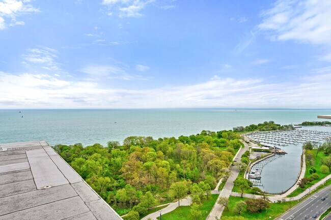 Building Photo - 3600 N Lake Shore Dr