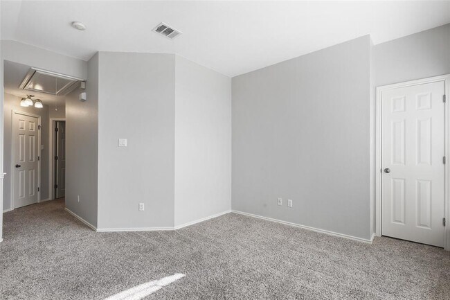 Building Photo - 9405 Billingham Trail