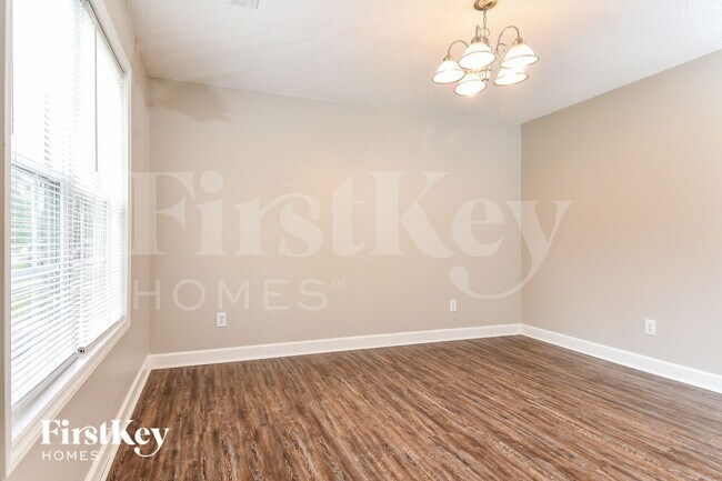 Building Photo - 1405 Somerset Crossing Ln