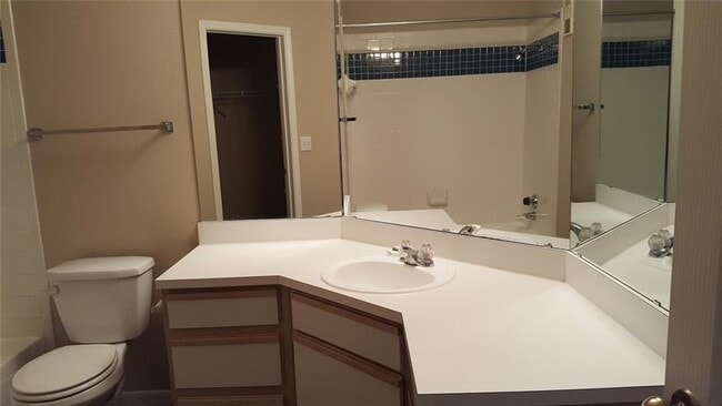 Building Photo - 6000 Shepherd Mountain Cove