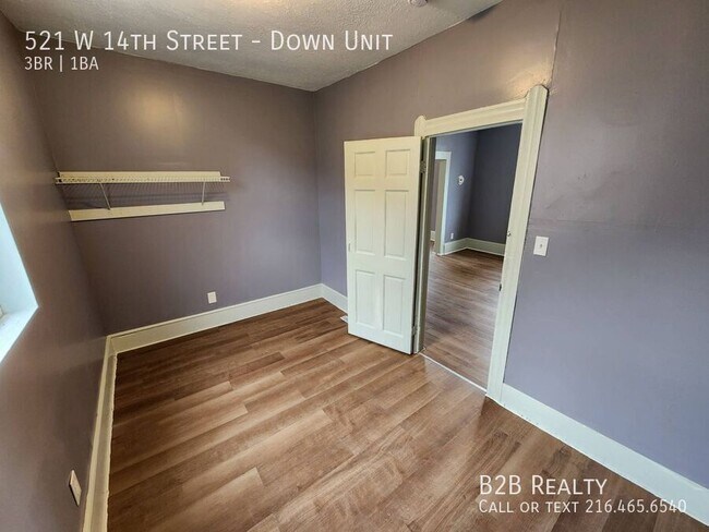 Building Photo - 521 W 14th St