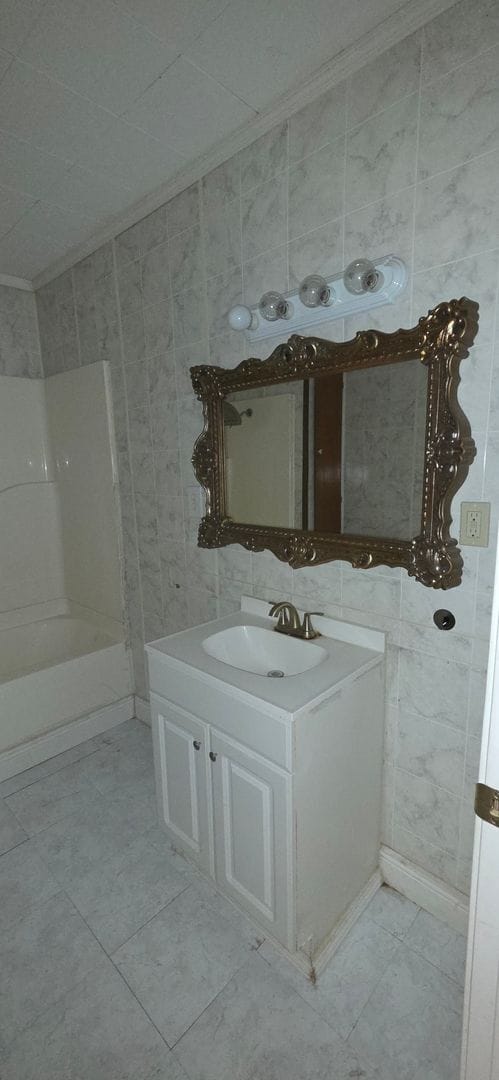 Building Photo - Cottage in Eunice