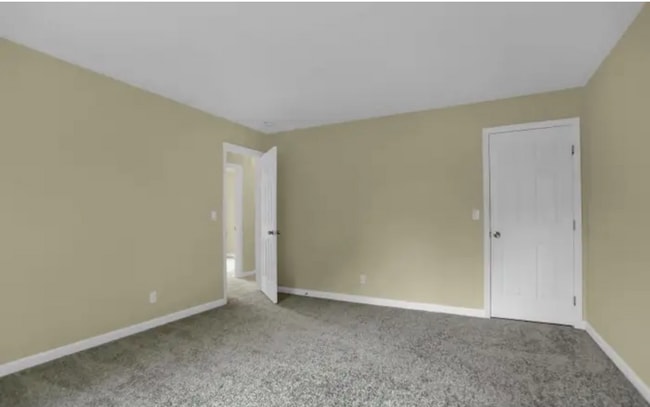 Building Photo - 5916 Sefton Ave