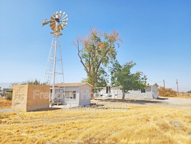 Building Photo - 7701 S Arabian Way