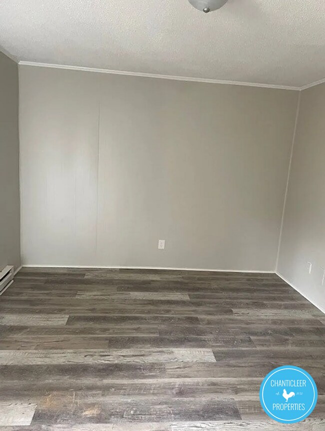 Building Photo - 1109 W Academy St