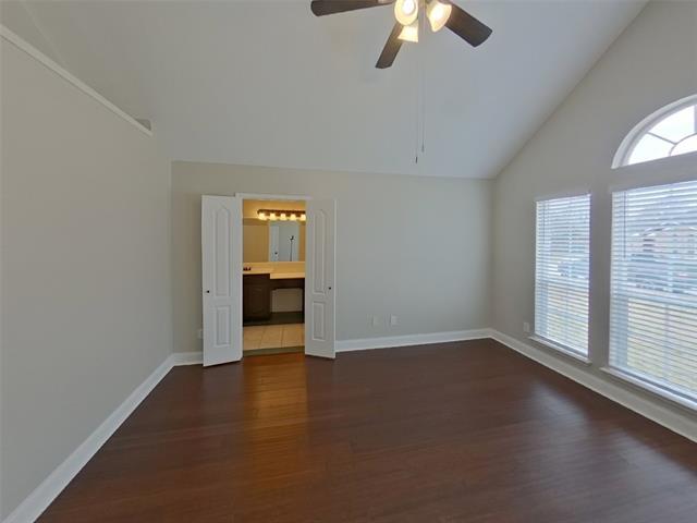 Building Photo - 709 Flagstone Way