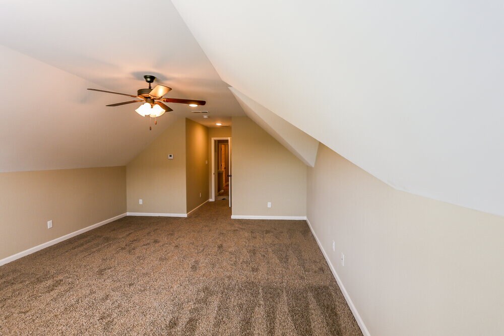 Building Photo - 5498 Riverstone Dr