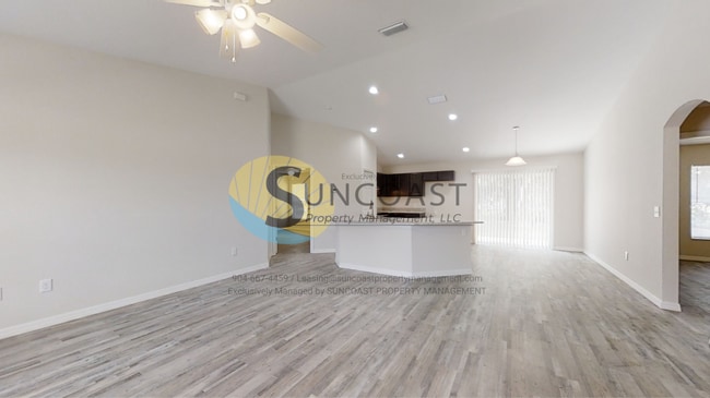 Building Photo - READY NOW! STUNNING  3/2 Home in Inverness!!