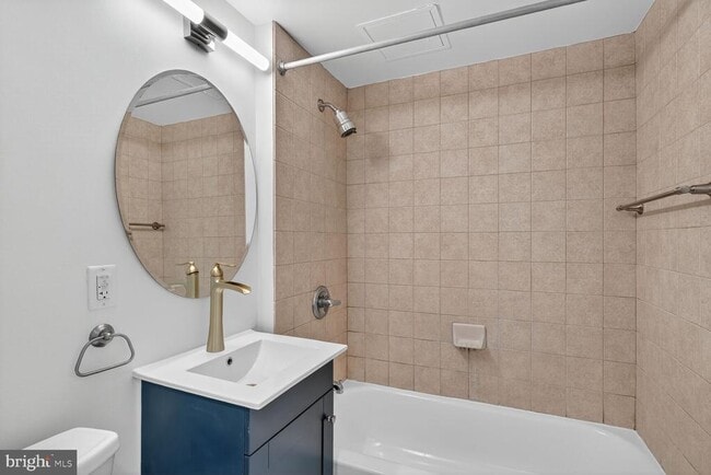 Building Photo - 800 4th St SW