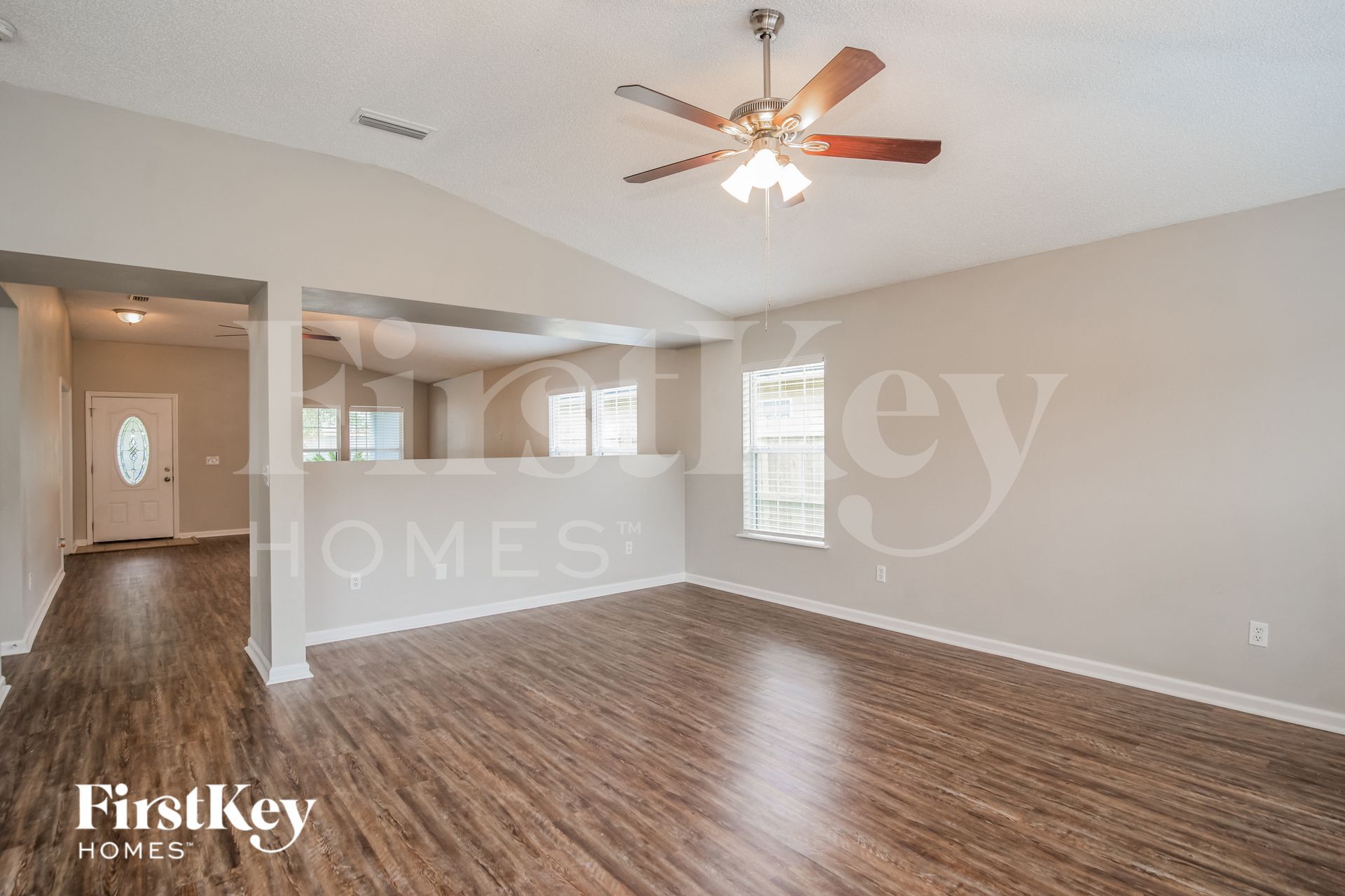 Building Photo - 12241 Pebble Point Dr W