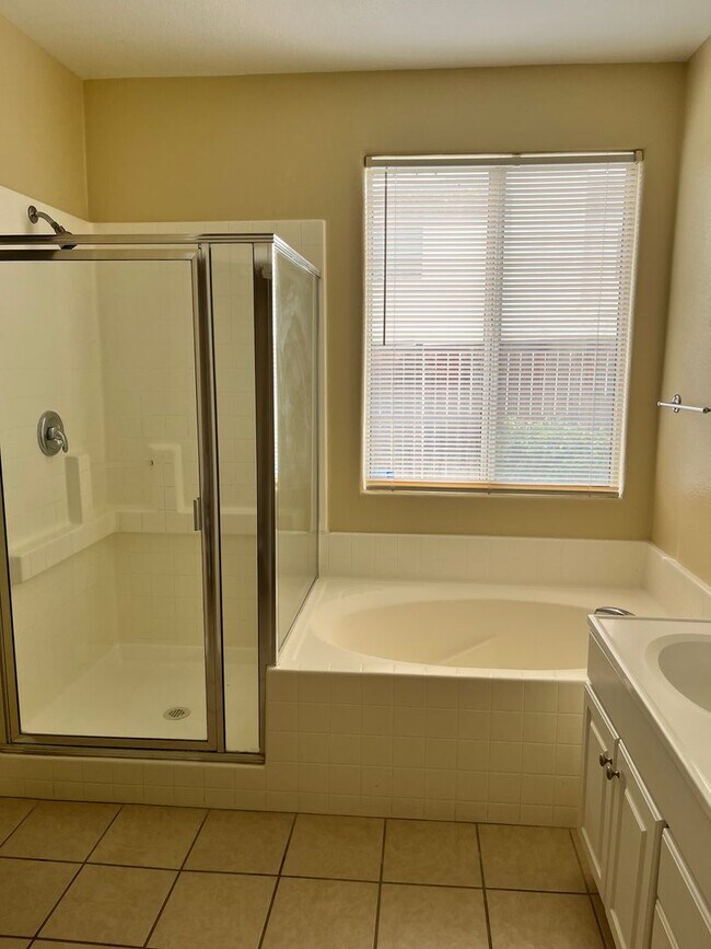 Building Photo - Single Story 4bd/2ba Home in Moreno Valley Ranch