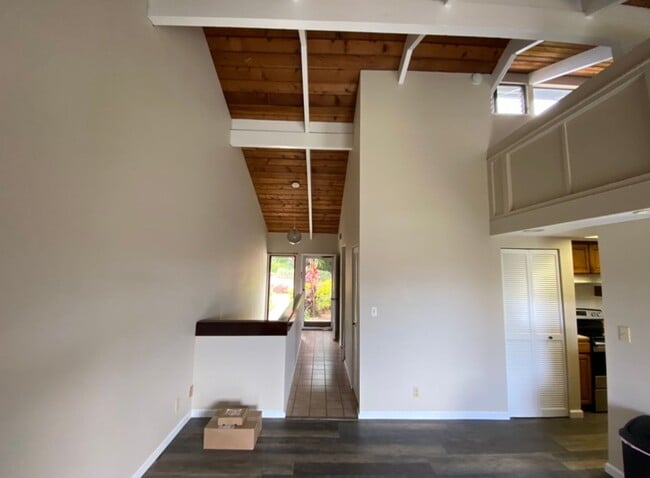 Building Photo - Williams