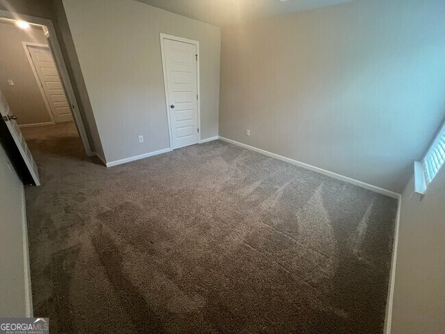 Building Photo - 50 Crabapple Ridge Dr